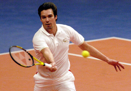 成功地限制 成功地限制