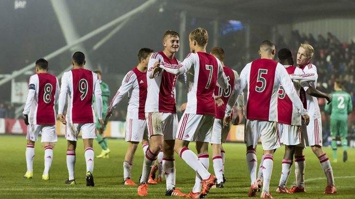 上港一直致 上港一直致