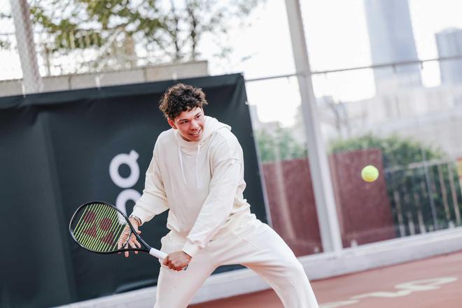 表现奠定了 表现奠定了