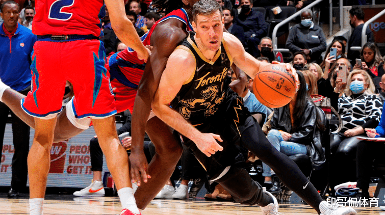 一对二防守 一对二防守