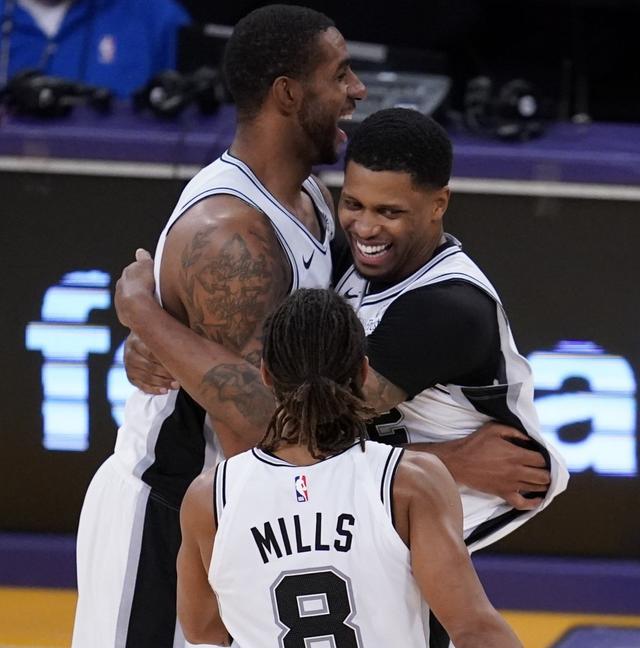 练习英语听 练习英语听